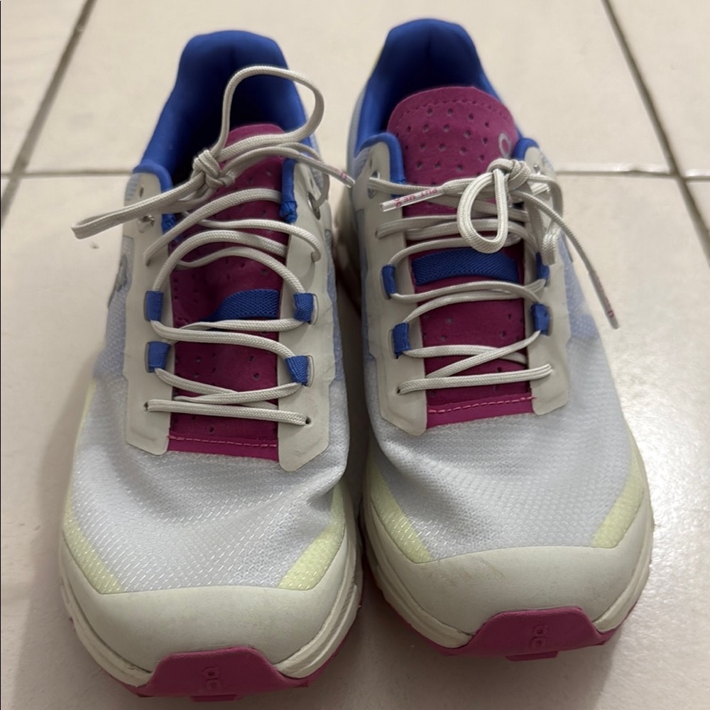 On Running Women's White, Blue & Pink Cloudswift Sneakers - Picture 2 of 8